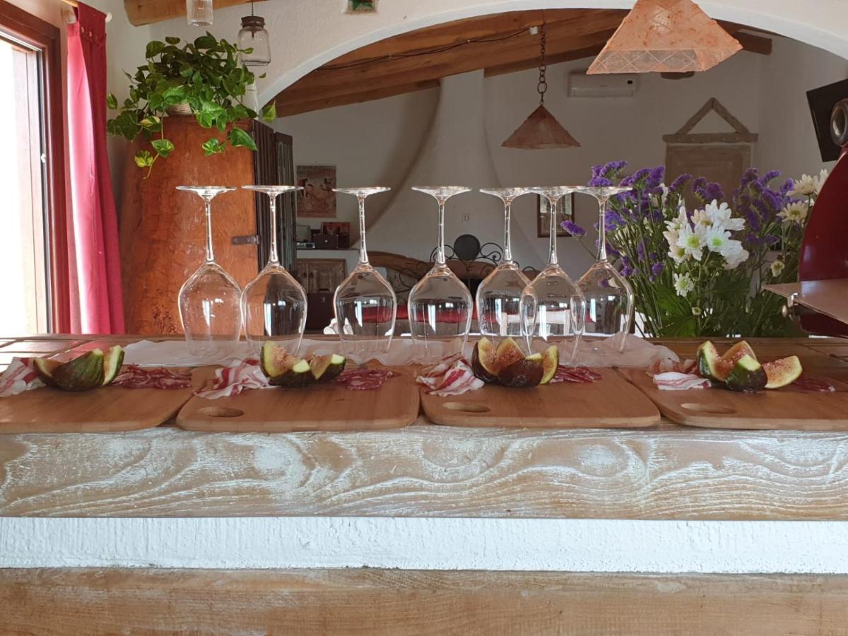 Cantina Perandria Monti Esterno foto