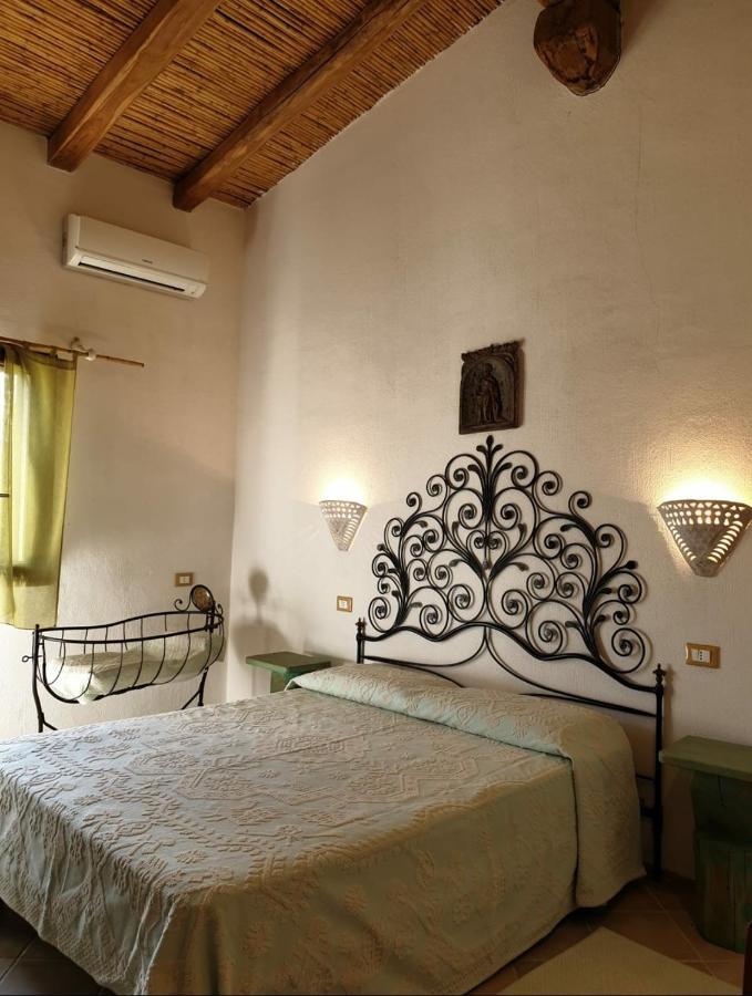 Cantina Perandria Monti Esterno foto